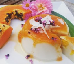 Papaya dessert