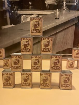 Credit: Carrie Stevenson, UF IFAS Extension Escambia county Early Hershey’s logos prominently featured a cacao pod.
