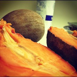 Yummy mamey Sapote Pouteria Sapota