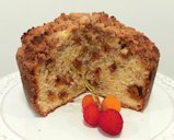 Arbutus unedo crumble cake