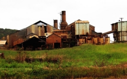 Hawaii-kauai-sugar-mill-abandoned